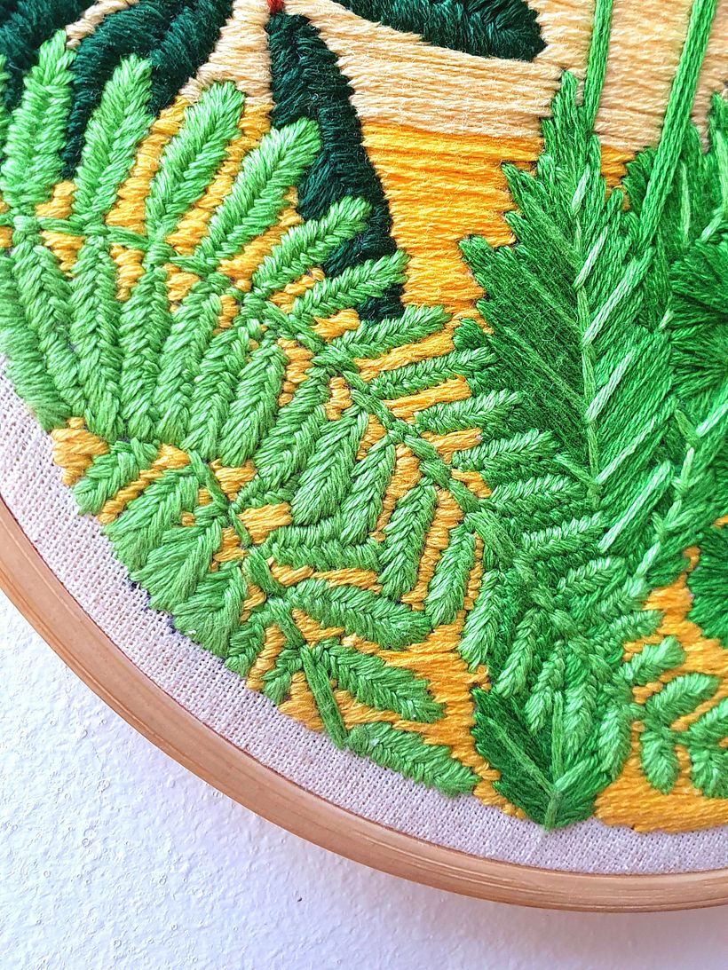 Botanical embroidery in the central region of Chile 1