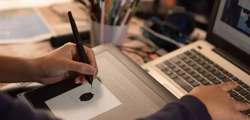 Bugonia, 2025 Poster 1