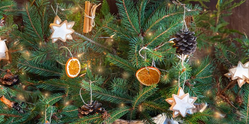 10 DIY ideas for a sustainable Christmas: create ornaments, wrappings and decorations from natural and recycled materials 3
