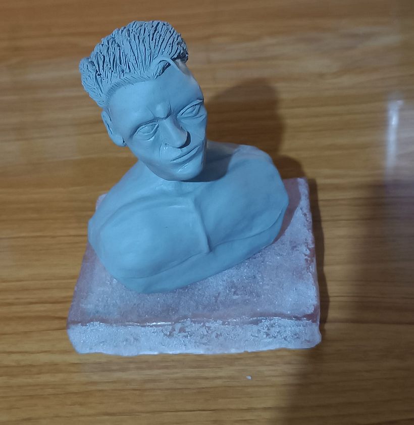 Busto curso modelado de rostro 1