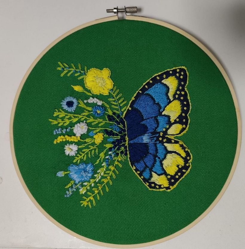 Entre flores e asas 1