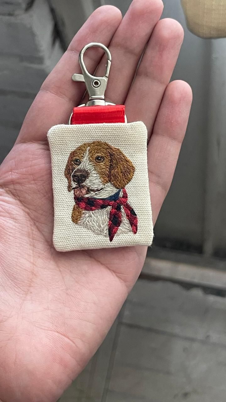 Mini retrato beagle en llavero 1