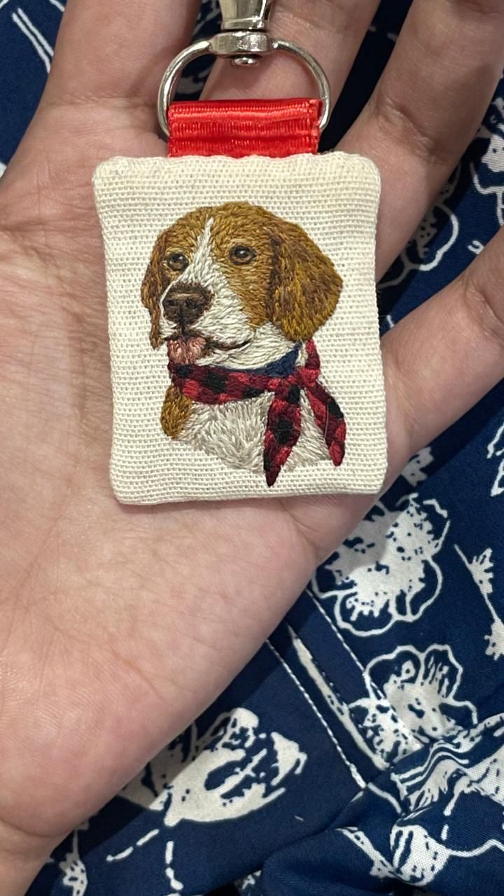 Mini retrato beagle en llavero 1