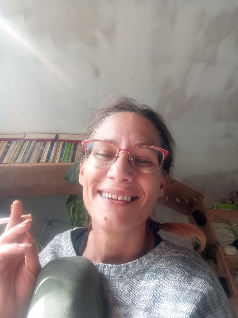 From Construction Waste Dump to Cozy Home 8