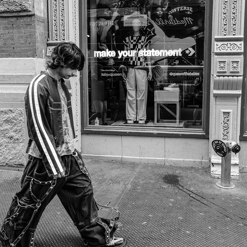 The Heart of the Street: Poems and Photographs from New York 17