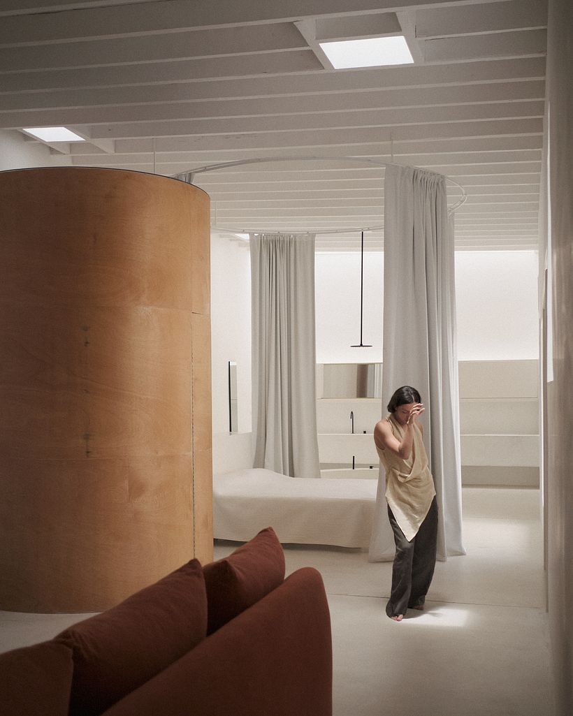 Casa Montelongo: What Escapes the Eye 1