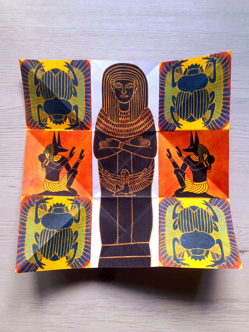 The Mummy (1999): A Victorian Puzzle Purse 7