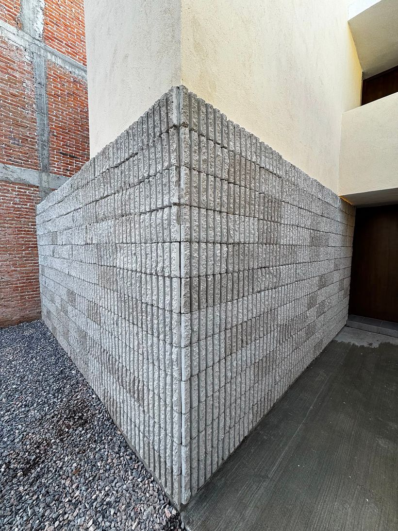 VIVIENDA MULTIFAMILIAR SMDR 7