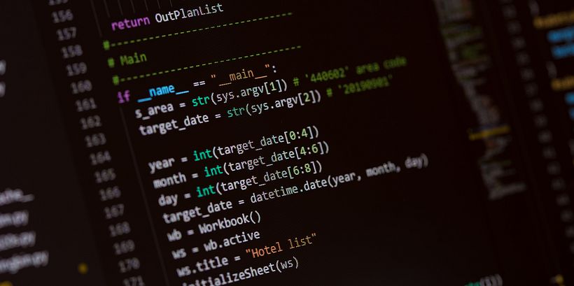 What Are the Main Features of Python? | Domestika